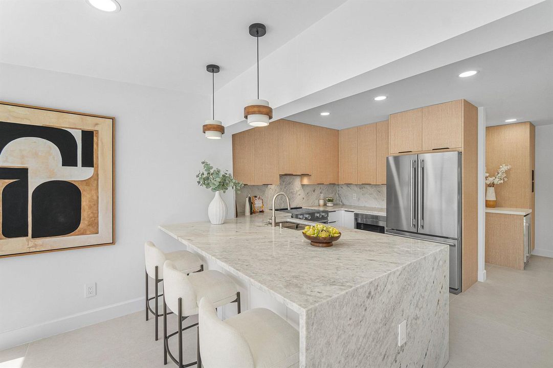 012-2708Northeast1stAvenue-WiltonManors-