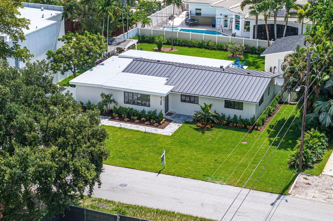 062-2708Northeast1stAvenue-WiltonManors-