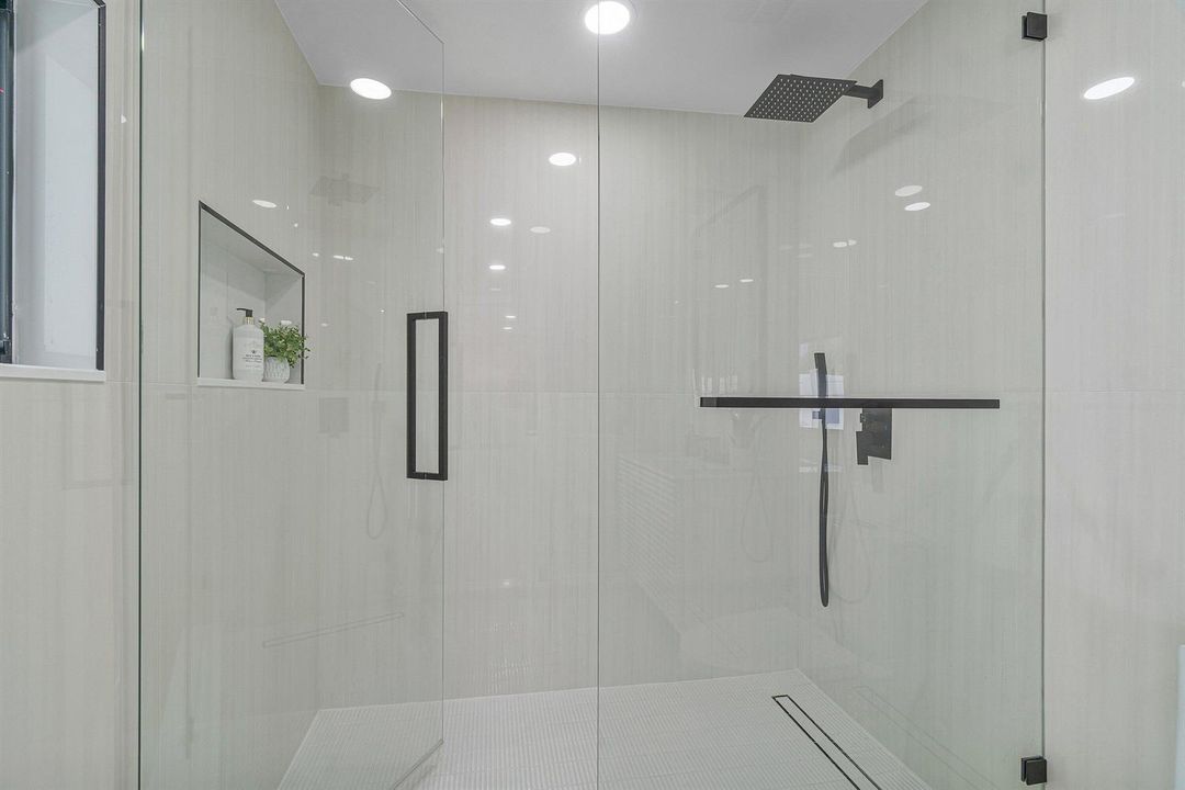 043-2708Northeast1stAvenue-WiltonManors-