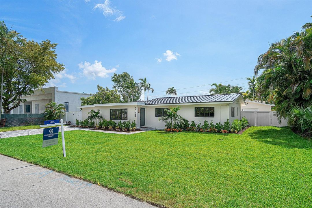 002-2708Northeast1stAvenue-WiltonManors-