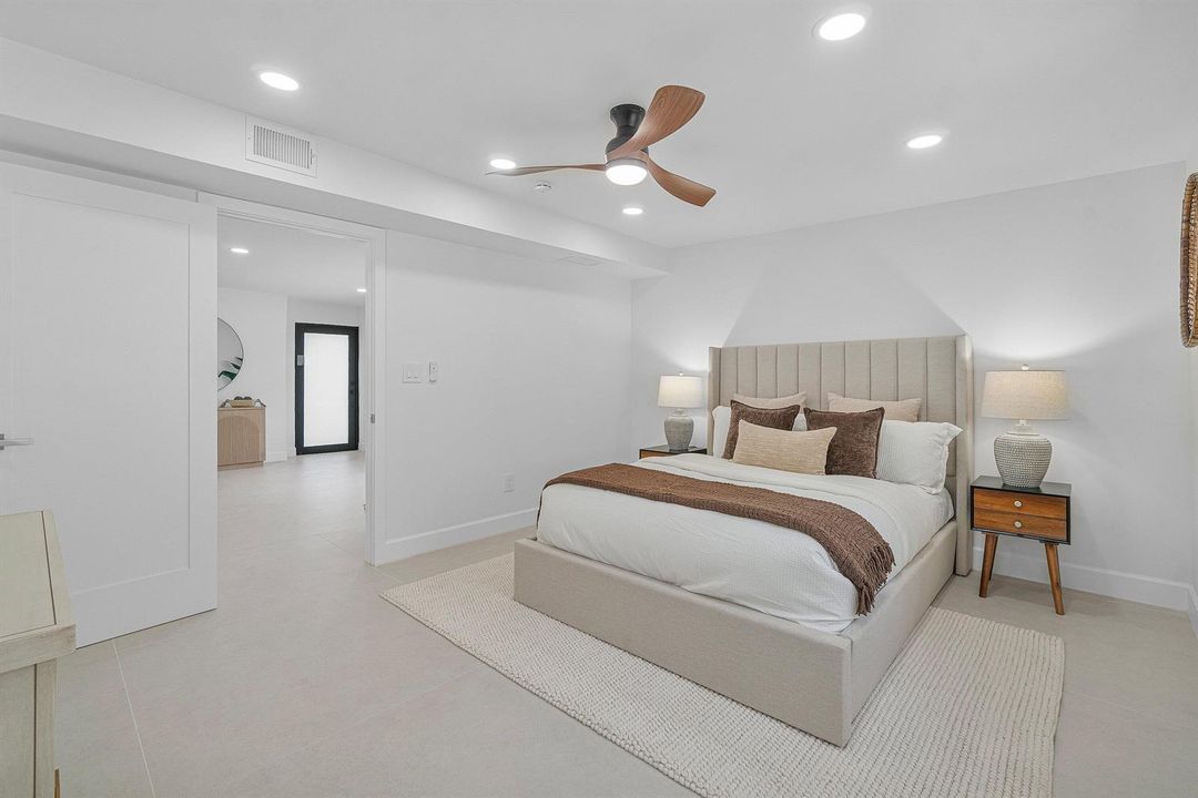 039-2708Northeast1stAvenue-WiltonManors-