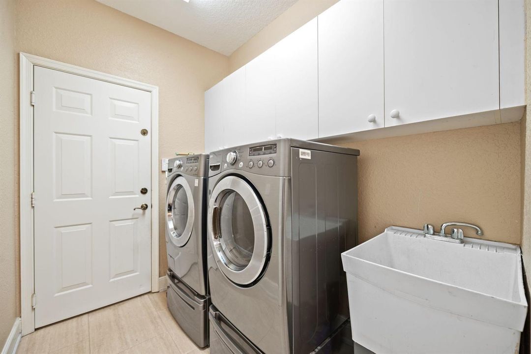 24-web-or-mls-77-nw-108th-way