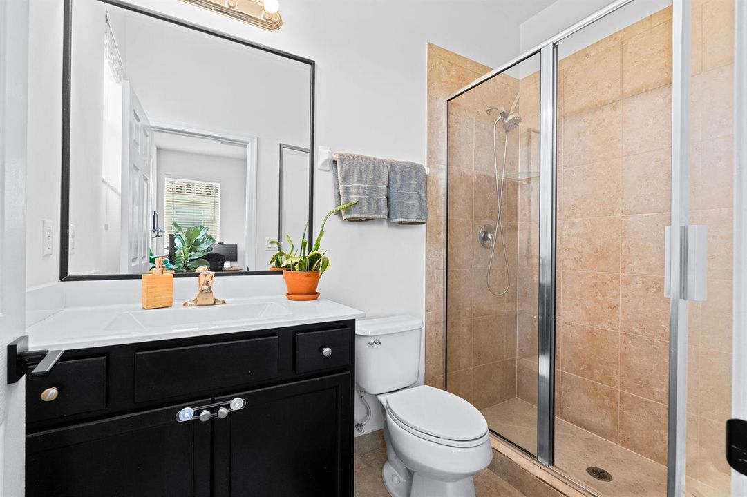 24-web-or-mls-A7409848