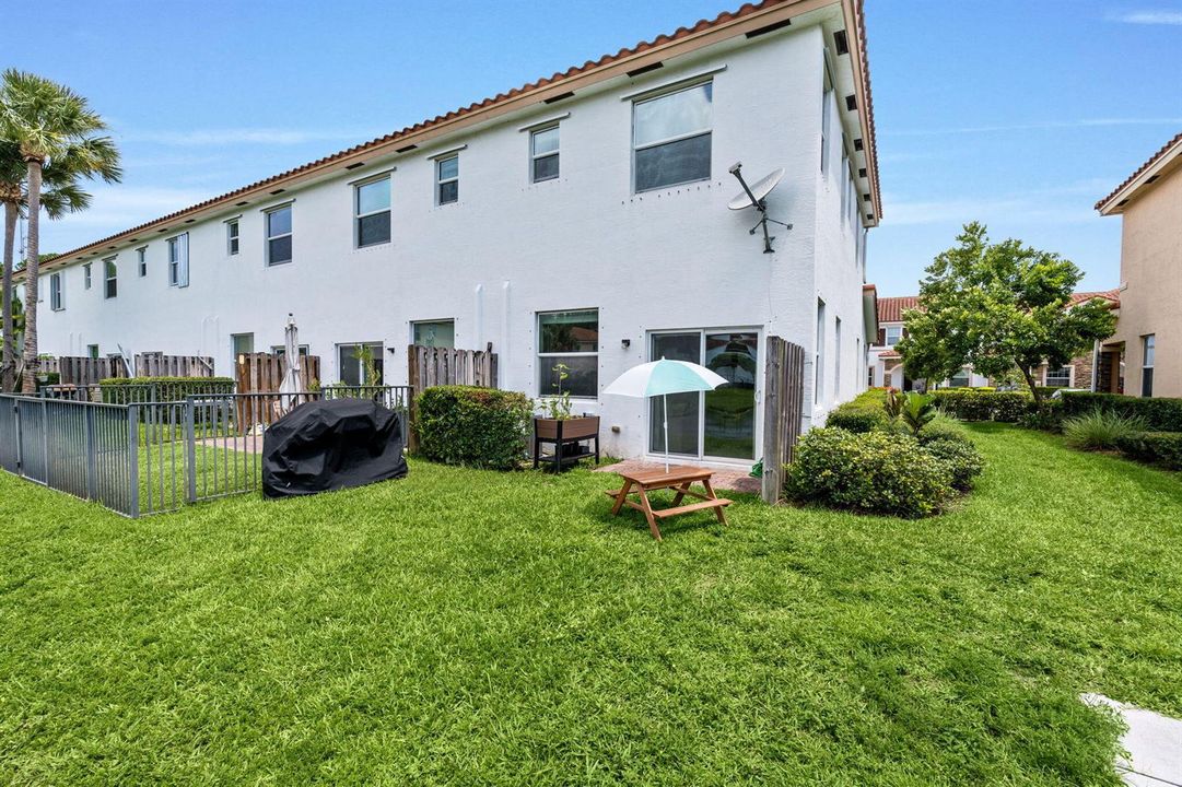 35-web-or-mls-A7409794