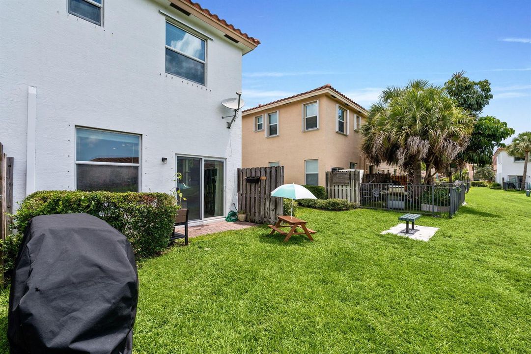 33-web-or-mls-A7409789