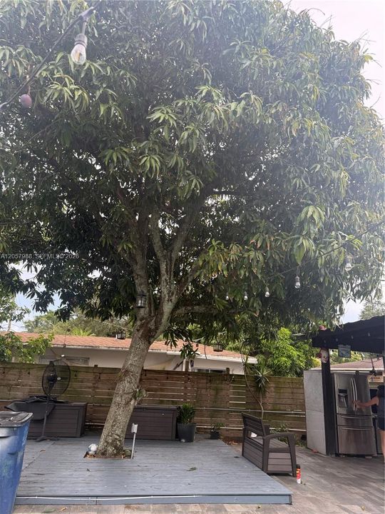 En Venta: $635,000 (3 camas, 3 baños, 1755 Pies cuadrados)