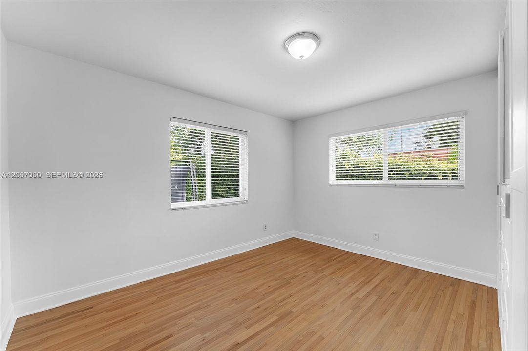В аренду: $4,975 (3 спален, 2 ванн, 1444 Квадратных фут)