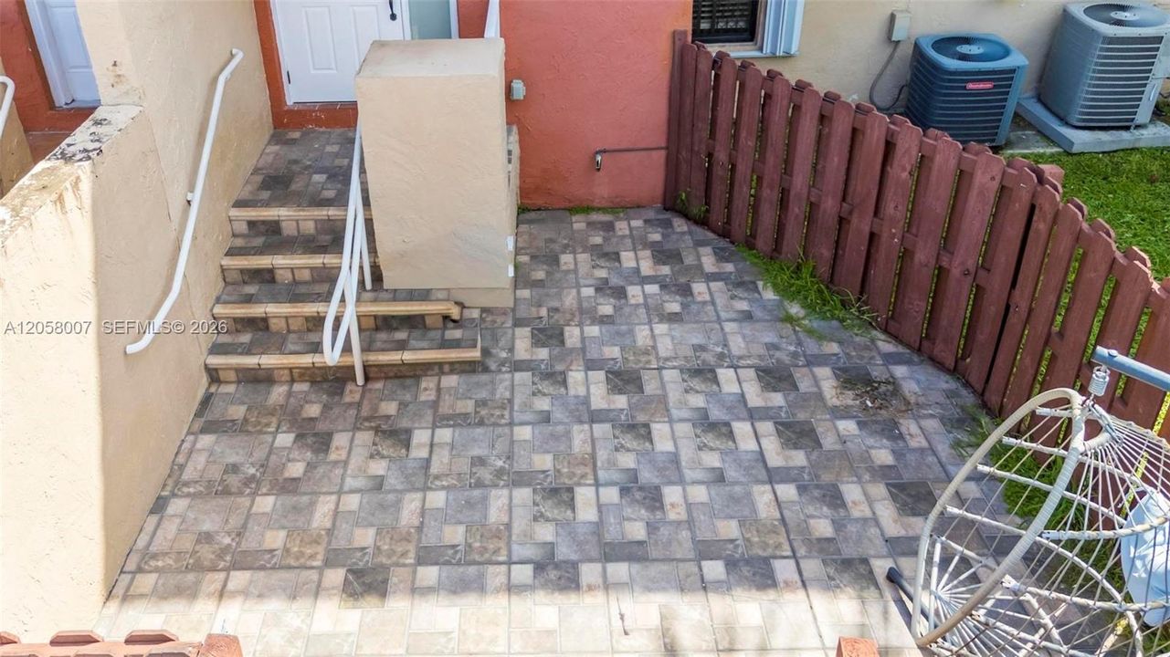 В аренду: $3,300 (3 спален, 2 ванн, 1536 Квадратных фут)