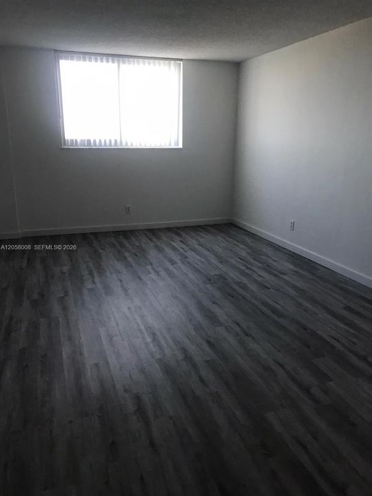 В аренду: $2,700 (2 спален, 2 ванн, 1549 Квадратных фут)
