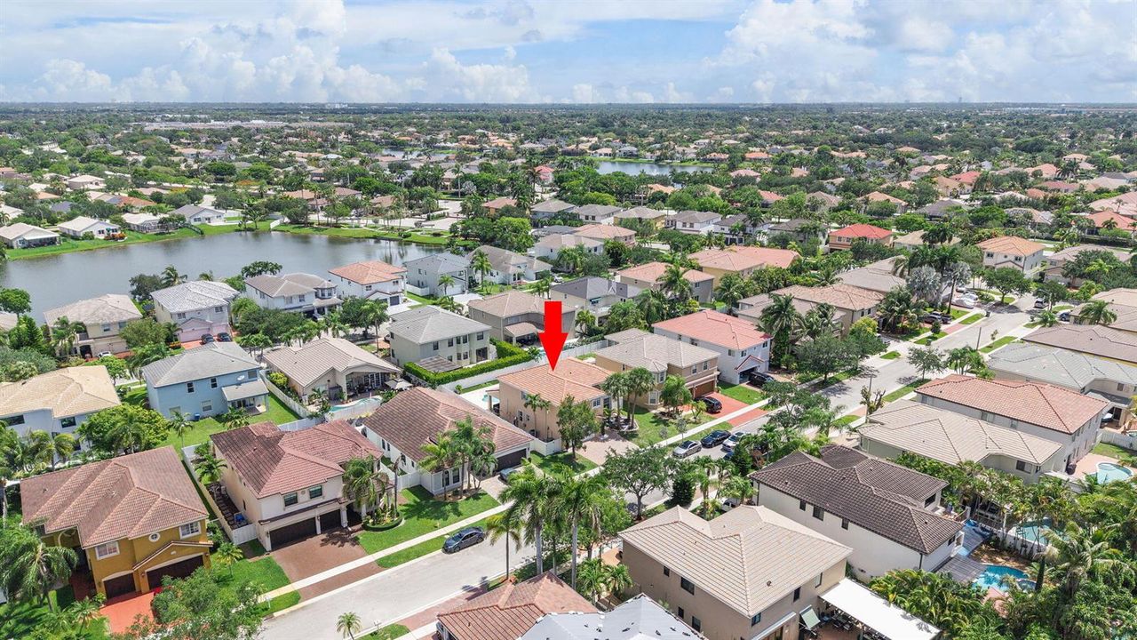 7-web-or-mls-DJI_20260521114021_0772_D