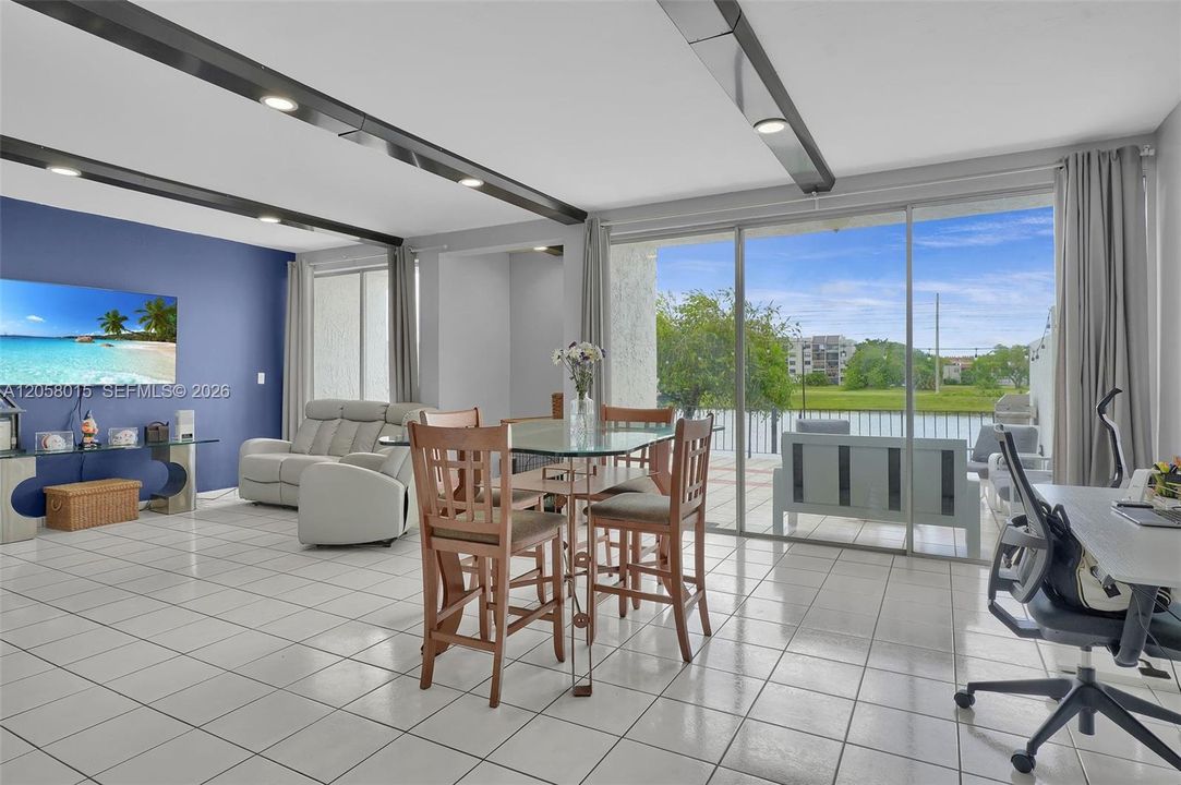 En Renta: $3,700 (3 camas, 2 baños, 1900 Pies cuadrados)