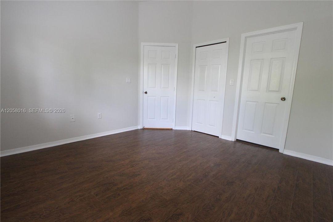 В аренду: $1,950 (2 спален, 2 ванн, 817 Квадратных фут)