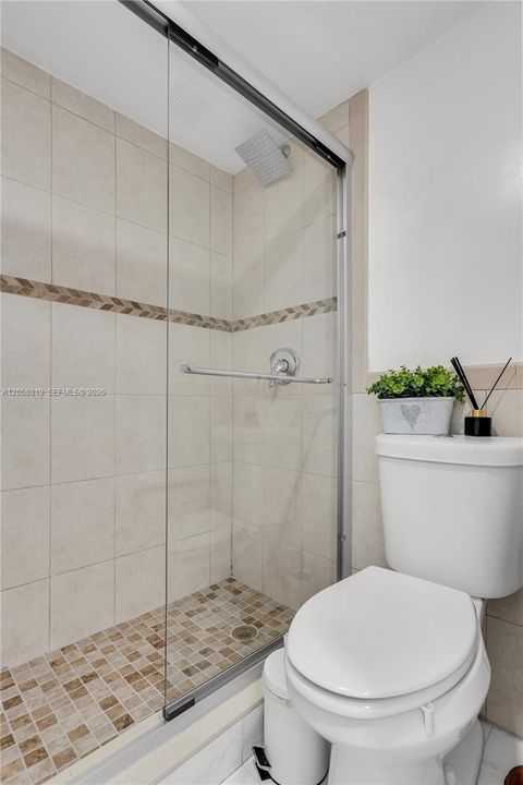 В аренду: $3,000 (2 спален, 2 ванн, 1064 Квадратных фут)