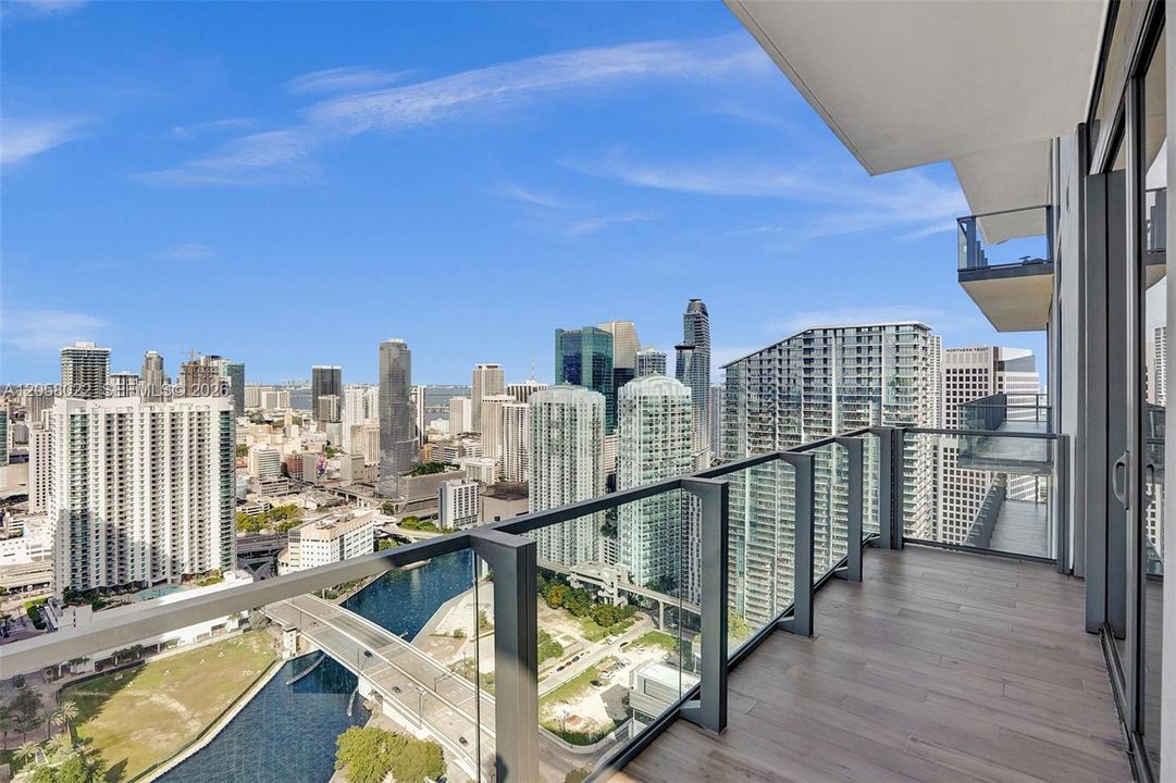 En Venta: $3,250,000 (4 camas, 4 baños, 2991 Pies cuadrados)