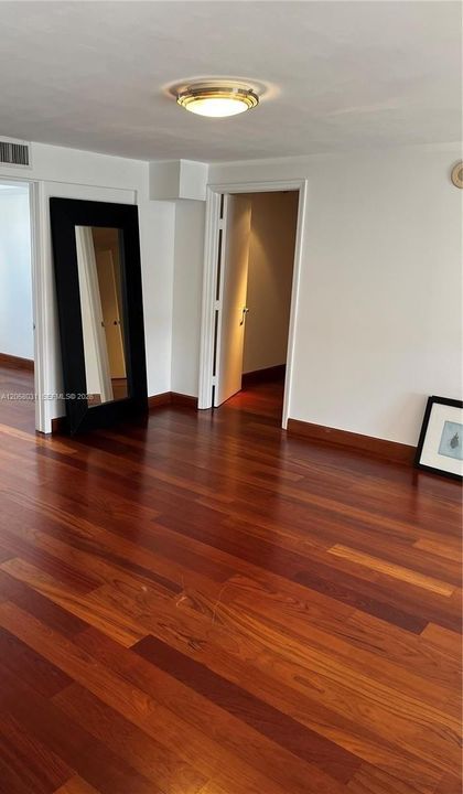 En Renta: $5,900 (1 camas, 1 baños, 1309 Pies cuadrados)