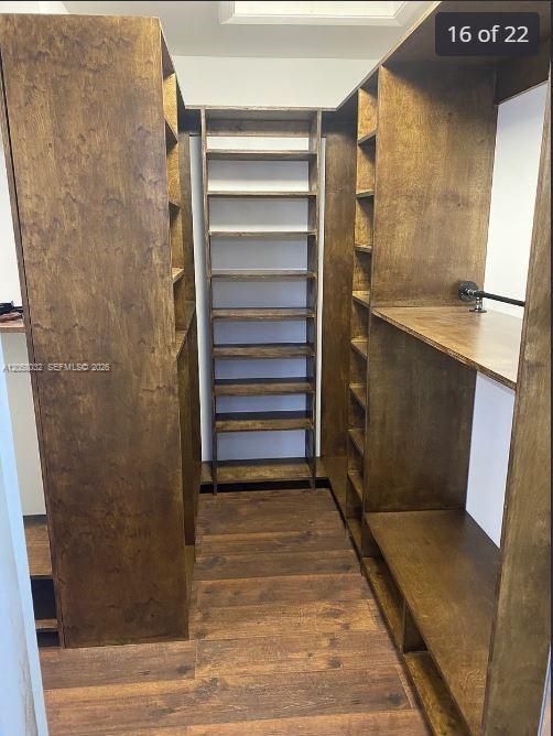 En Renta: $4,990 (3 camas, 3 baños, 3066 Pies cuadrados)