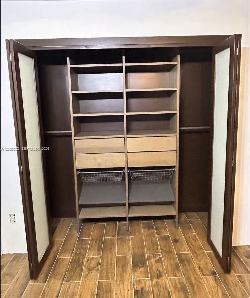 En Renta: $4,990 (3 camas, 3 baños, 3066 Pies cuadrados)