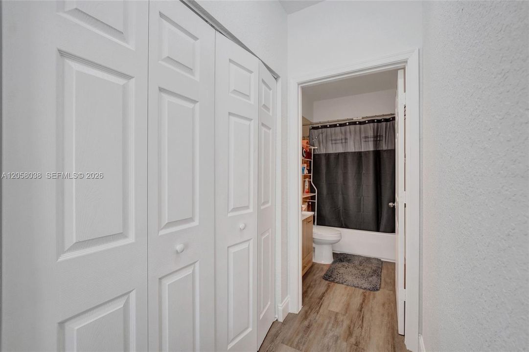 For Rent: $2,250 (2 beds, 2 baths, 1224 Square Feet)