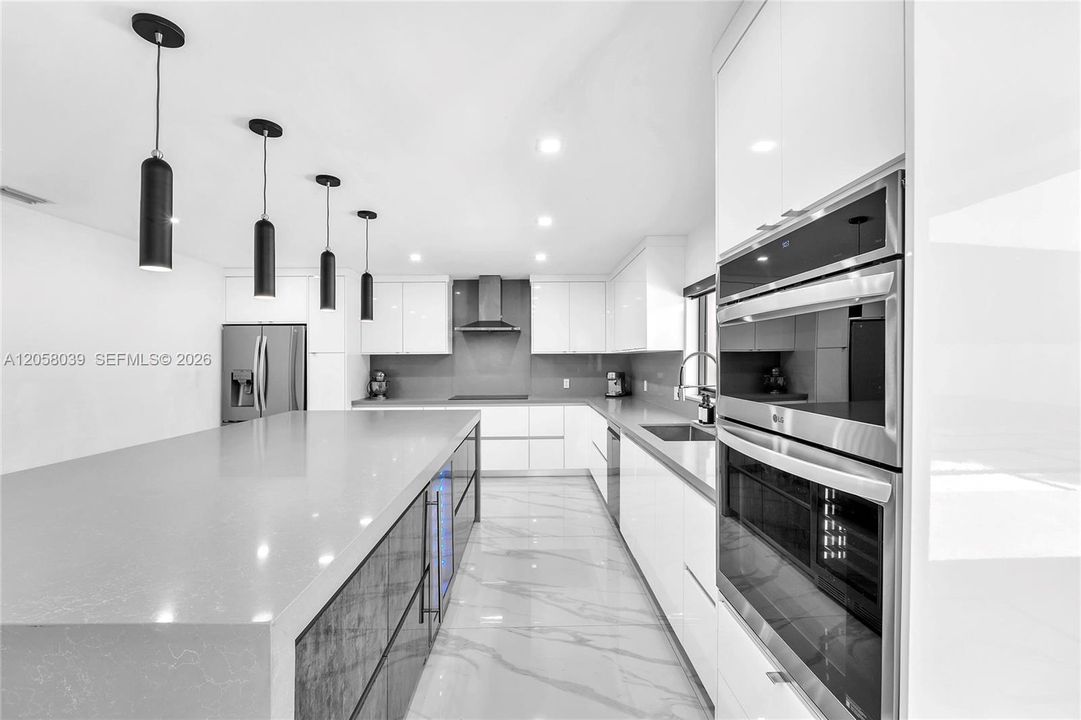 For Sale: $1,649,777 (5 beds, 3 baths, 2758 Square Feet)