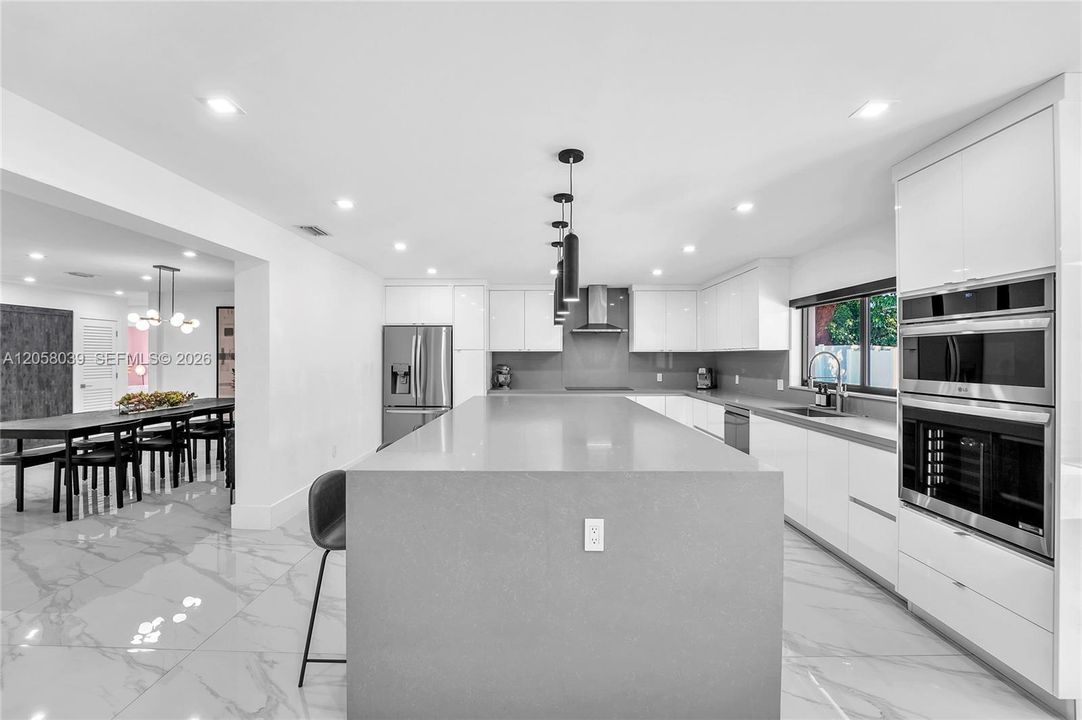 For Sale: $1,649,777 (5 beds, 3 baths, 2758 Square Feet)