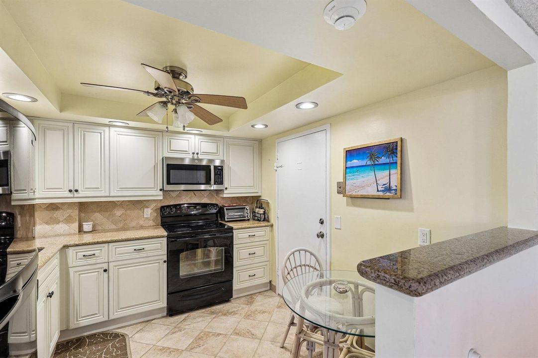 10-web-or-mls-S Ocean Blvd 3L-S1507-010