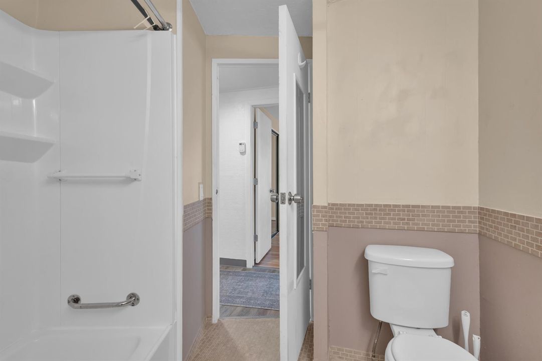 GUEST BATHROOM