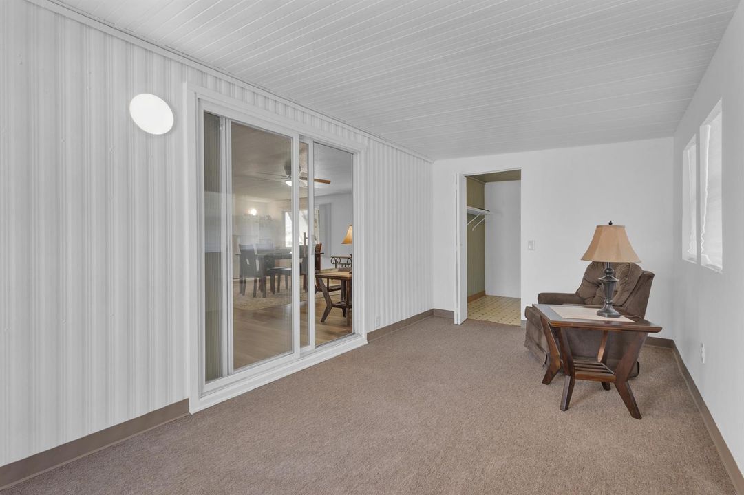 FLORIDA ROOM