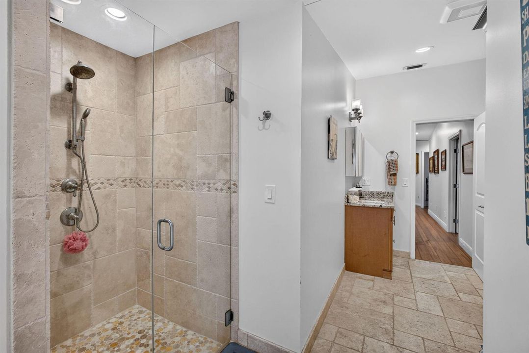 33-web-or-mls-5D1A2990