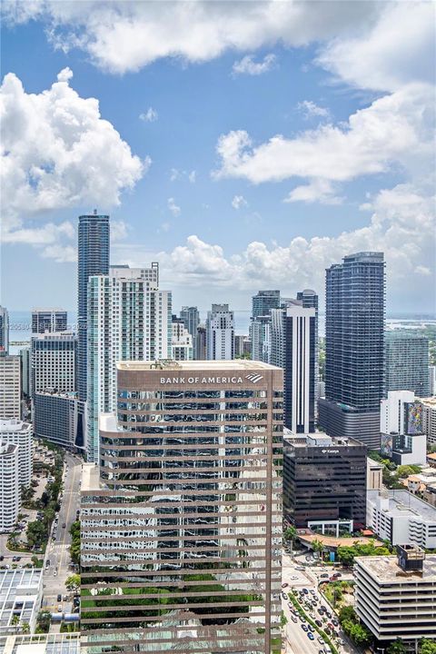 For Rent: $5,950 (2 beds, 2 baths, 1012 Square Feet)