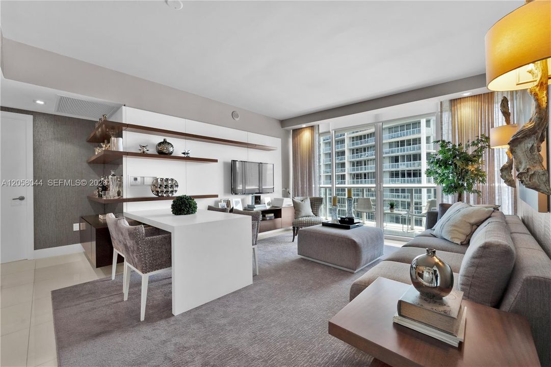 For Rent: $5,950 (2 beds, 2 baths, 1012 Square Feet)