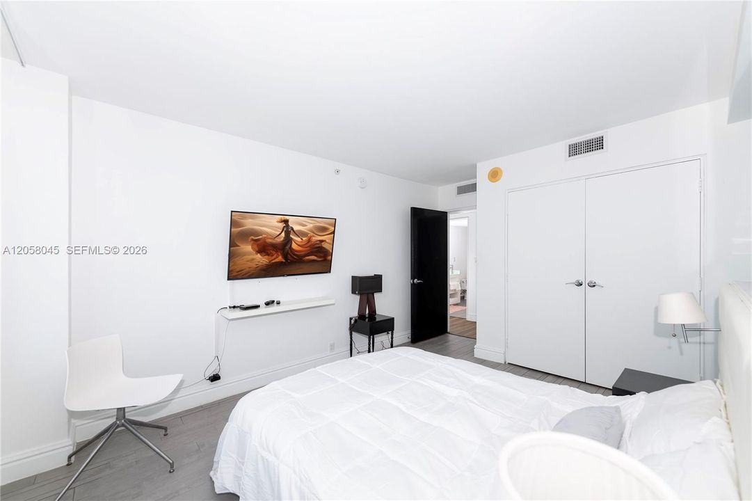 En Venta: $800,000 (2 camas, 2 baños, 1088 Pies cuadrados)