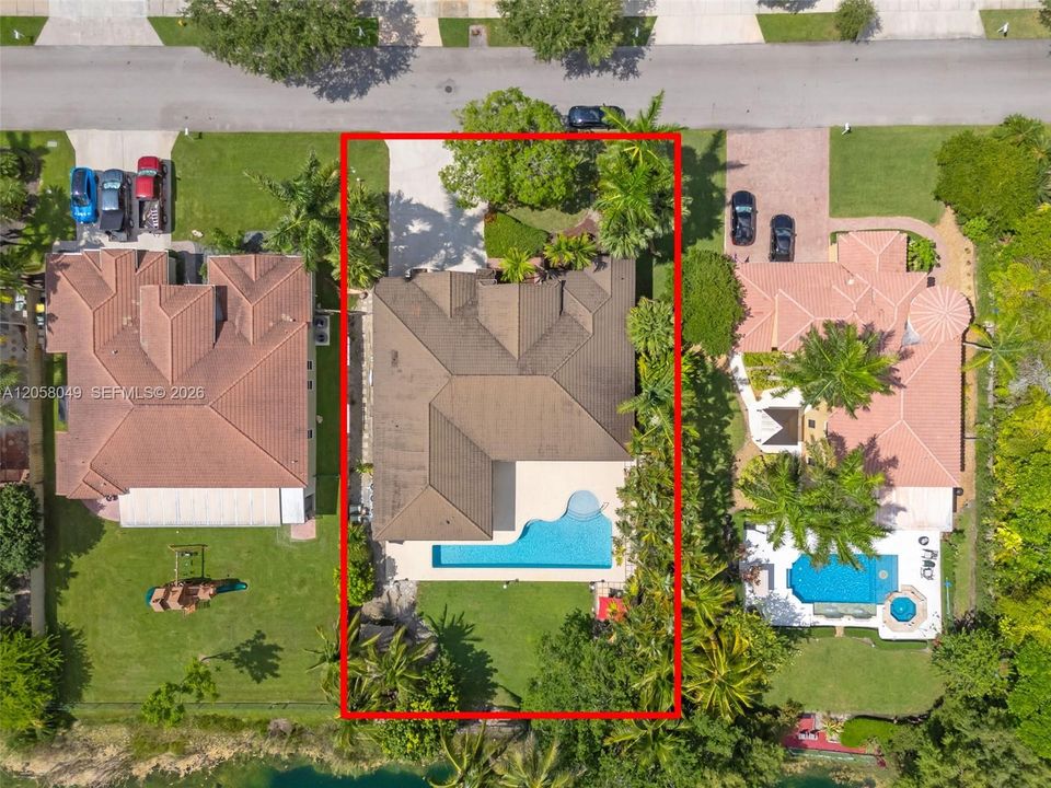 На продажу: $875,000 (5 спален, 3 ванн, 3061 Квадратных фут)