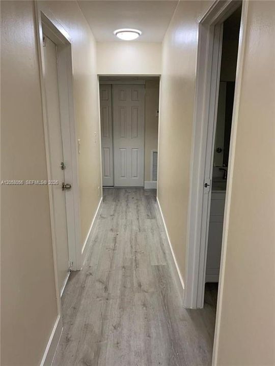 Activo con contrato: $4,295 (4 camas, 2 baños, 1056 Pies cuadrados)