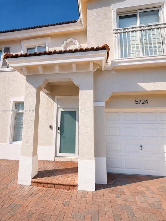 For Sale: $638,000 (4 beds, 3 baths, 1788 Square Feet)