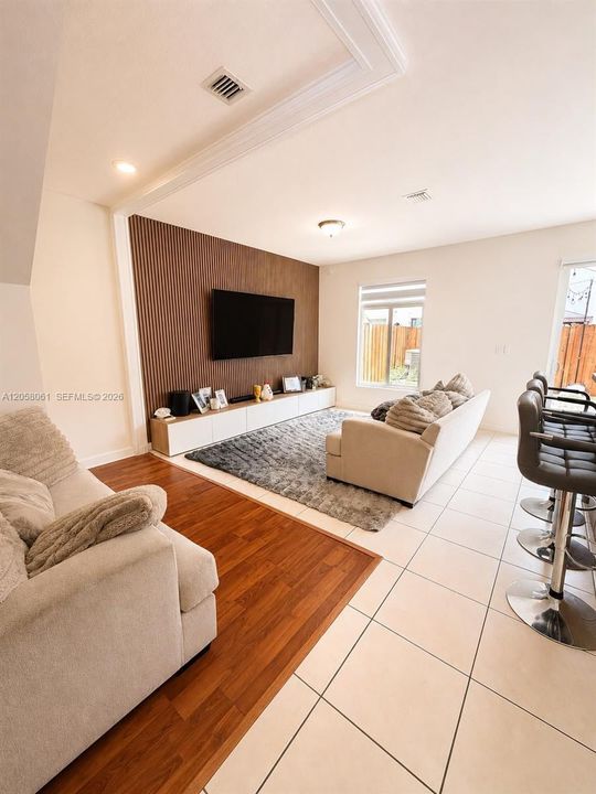 For Sale: $638,000 (4 beds, 3 baths, 1788 Square Feet)