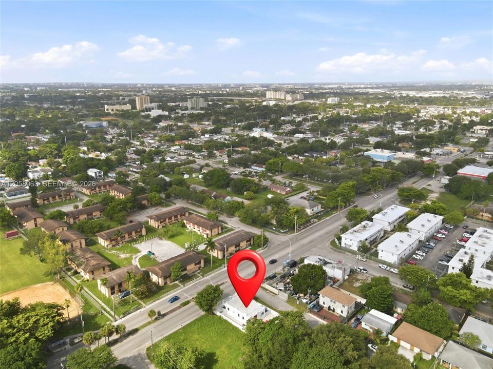 For Sale: $630,000 (3 beds, 2 baths, 1036 Square Feet)