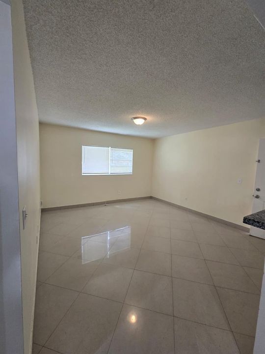 LAKEWOODNEW#308-8