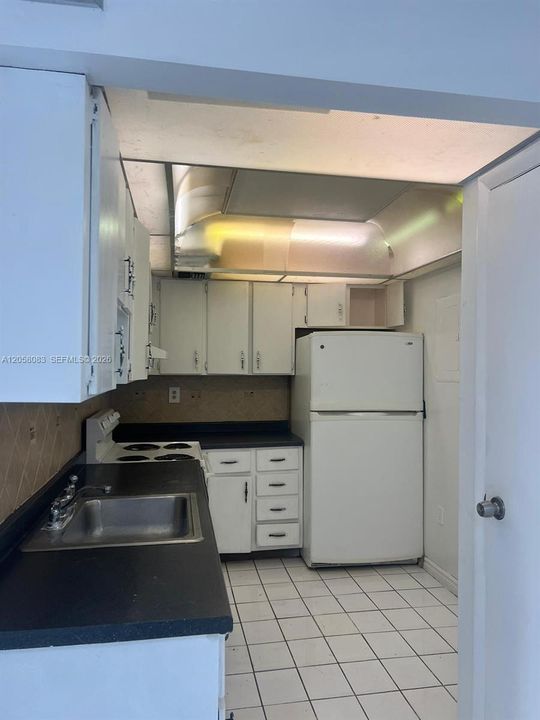 En Renta: $2,200 (2 camas, 2 baños, 1012 Pies cuadrados)