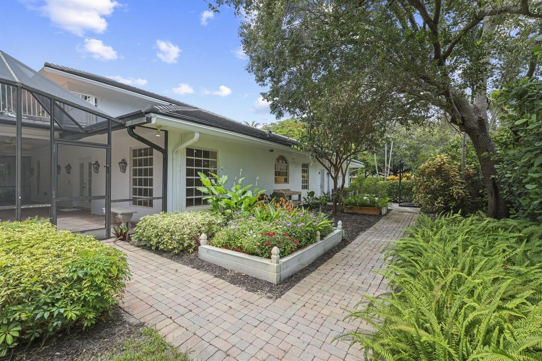 2396 Shore Drive - 34.jpg-FULL