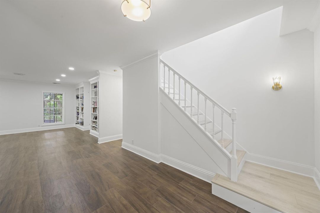 2396 Shore Drive - 10.jpg-FULL
