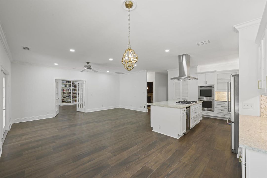 2396 Shore Drive - 25.jpg-FULL