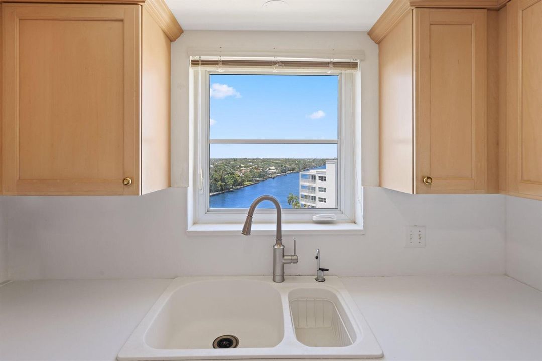 50 East Road, 10a - 3.jpg-SMALL