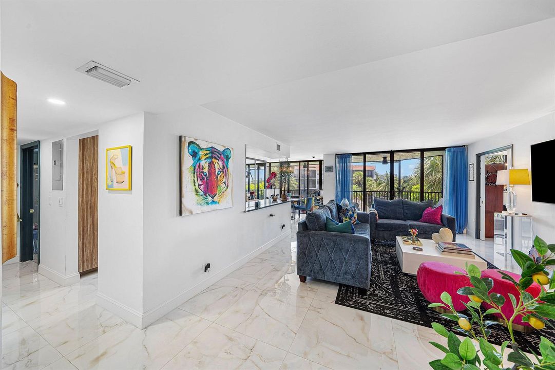 003-800JefferyStreet-307-BocaRaton-FL-33