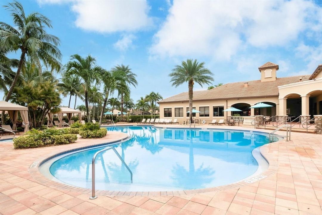 Resort Style Pool