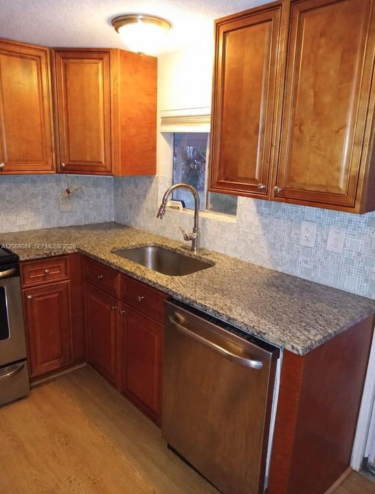 En Venta: $39,900 (2 camas, 2 baños, 960 Pies cuadrados)