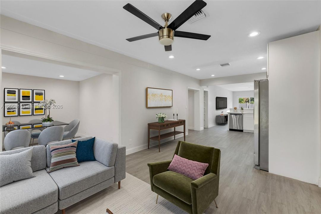 For Sale: $1,029,950 (4 beds, 2 baths, 1792 Square Feet)