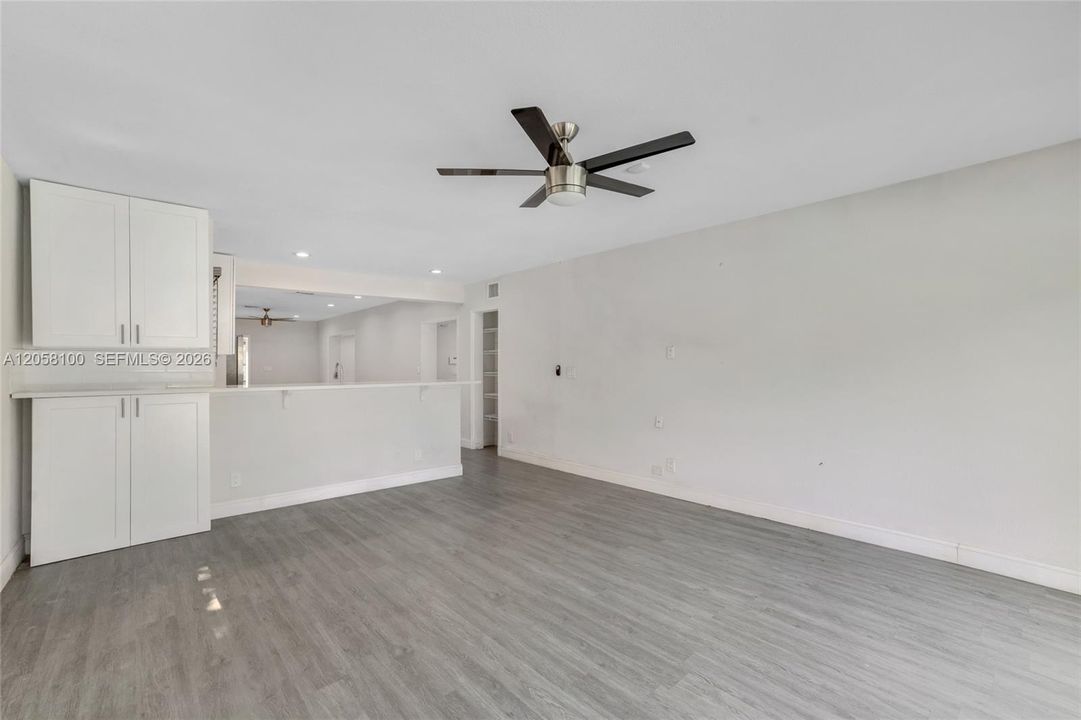 For Sale: $1,029,950 (4 beds, 2 baths, 1792 Square Feet)