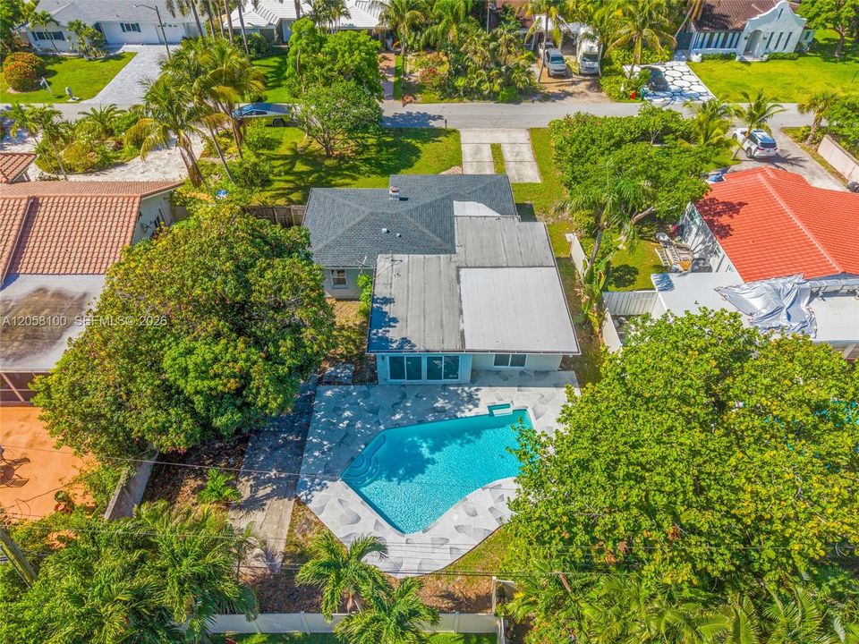 For Sale: $1,029,950 (4 beds, 2 baths, 1792 Square Feet)