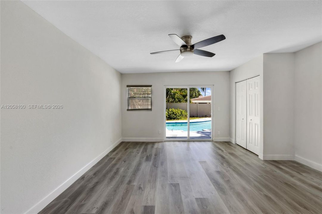 For Sale: $1,029,950 (4 beds, 2 baths, 1792 Square Feet)