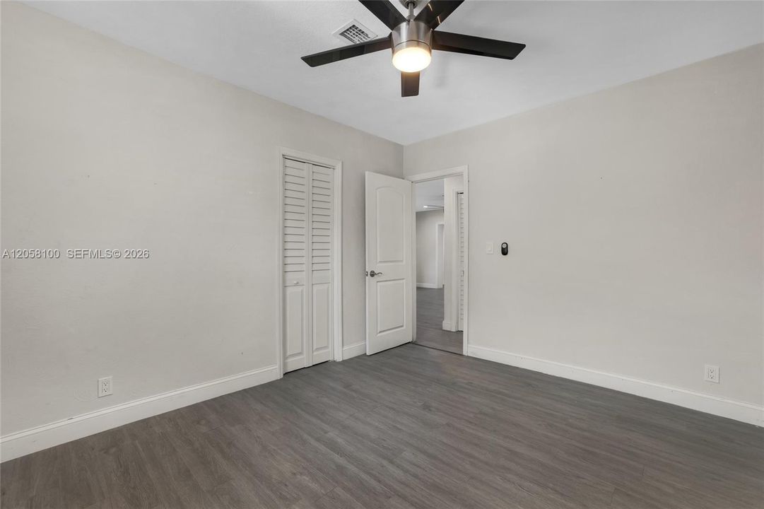 For Sale: $1,029,950 (4 beds, 2 baths, 1792 Square Feet)